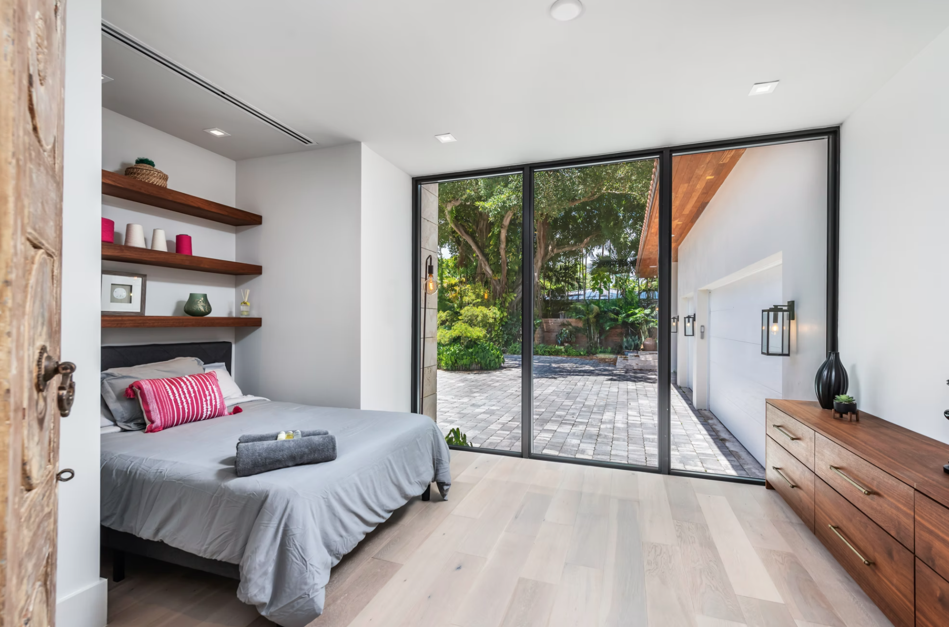 Myriad Villa - Image 36